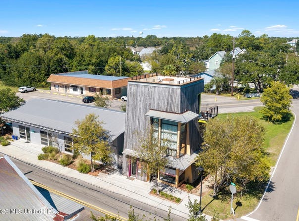 443/441 Main Street, Bay Saint Louis, MS 39520