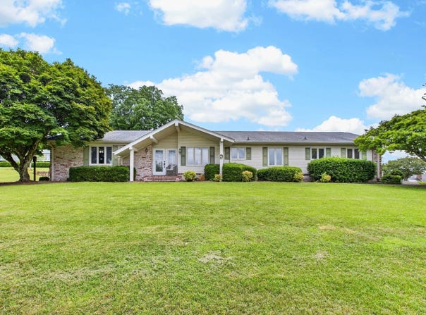 122 Mountain View Drive, Pickens, SC 28671