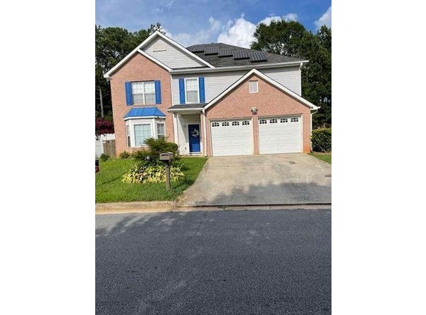 2958 Hampton Club Way E, Lithonia, GA 30038