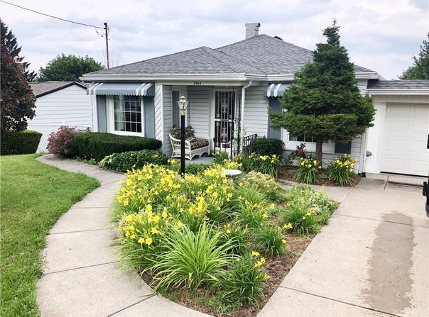 5964 South Street Road, Auburn, NY 13021