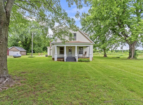 419 E New Melville Road, Willard, MO 65781