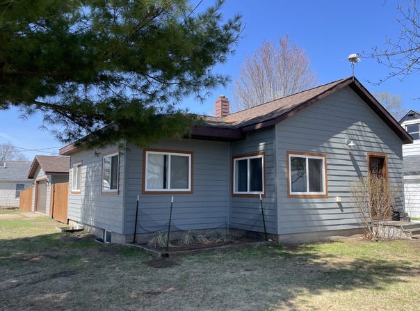 1819 9th Street E, Menomonie, WI 54751