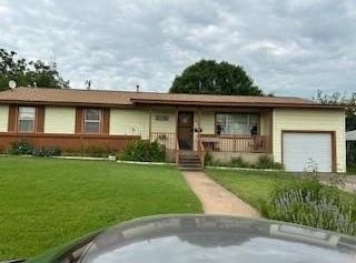 210 N Avenue T, Clifton, TX 76634