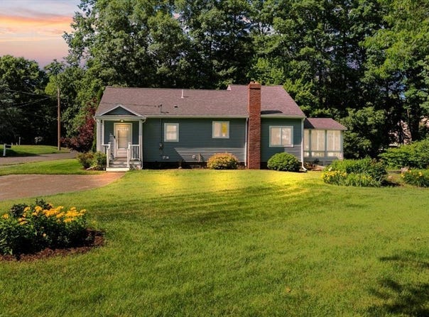 19 Mcdonald Rd, Wilmington, MA 01887