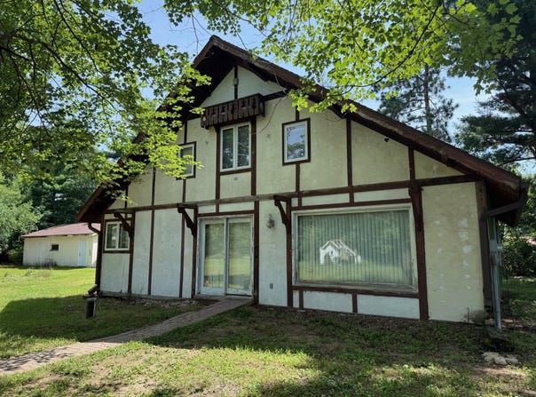 W4626 BROWN DEER Avenue, REDGRANITE, WI 54970