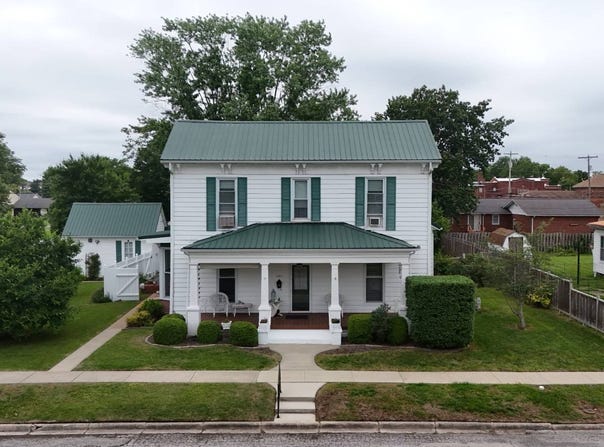 309 SE 3rd St, Fairfield, IL 62837
