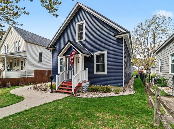 603 N Rowe Street, Ludington, MI 49431
