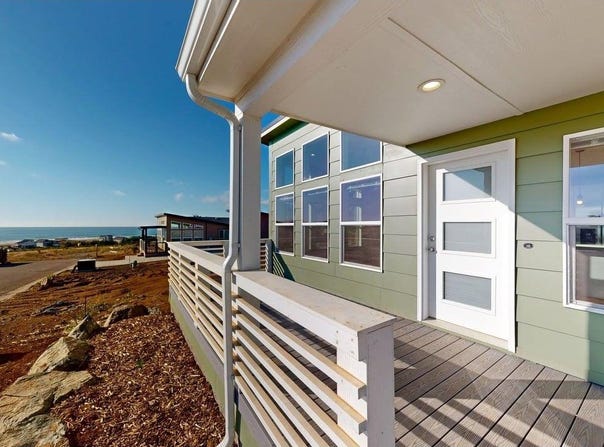 94045 TARA WAY, GoldBeach, OR 97444