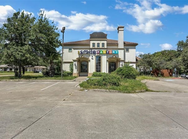 2628 MATLOCK Road, Arlington, TX 76015