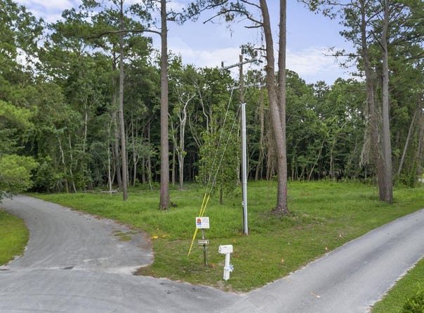 202 Gull Pointe, New Bern, NC 28562