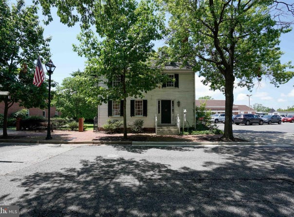 133 N WASHINGTON STREET, EASTON, MD 21601