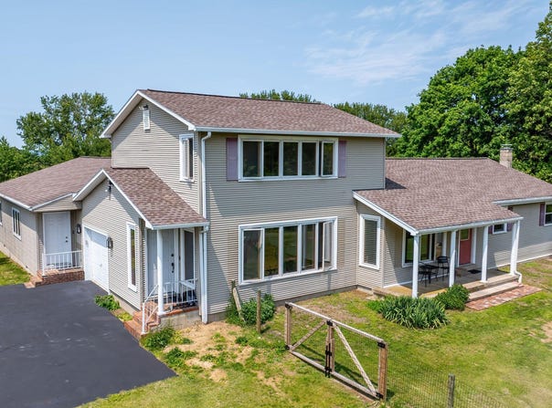 67 CENTER SCHOOL Road, Elysburg, PA 17824