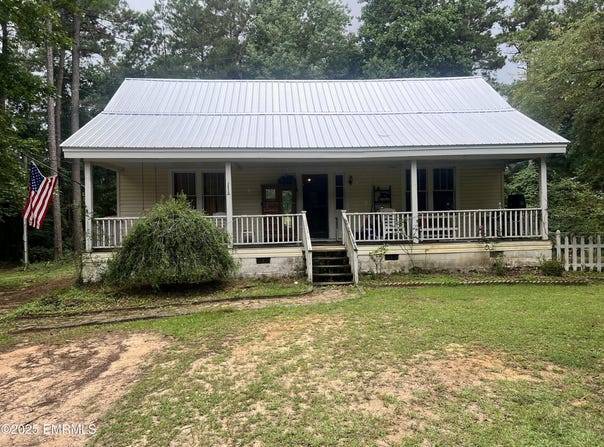2450 Huckleberry Lane, Bailey, MS 39320
