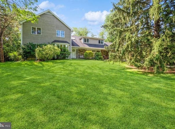 536 ROSEDALE ROAD, PRINCETON, NJ 08540