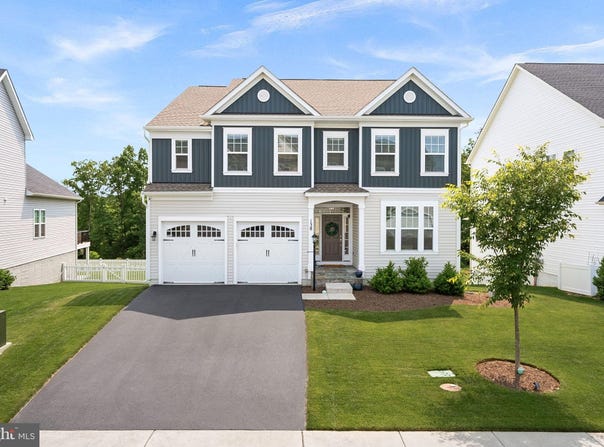 138 JEWEL BOX, STEPHENSON, VA 22656