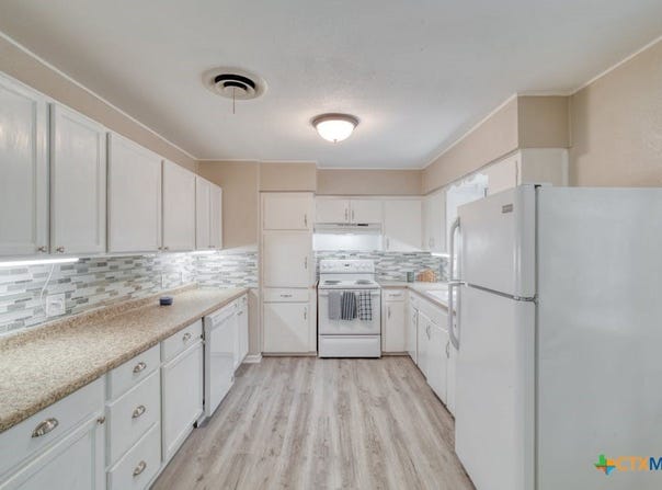 102 Robertson Avenue, Copperas Cove, TX 76522