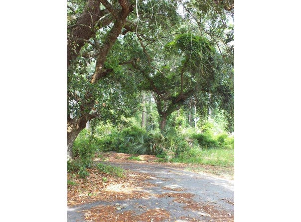 000 Eventide Rd, Milton, FL 32583