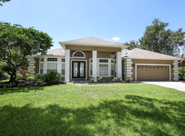861 LULLWATER DRIVE, OVIEDO, FL 32765