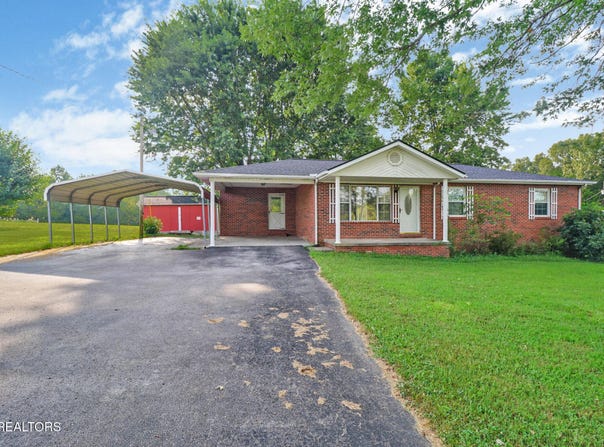 7437 S Highway 127, Crossville, TN 38572