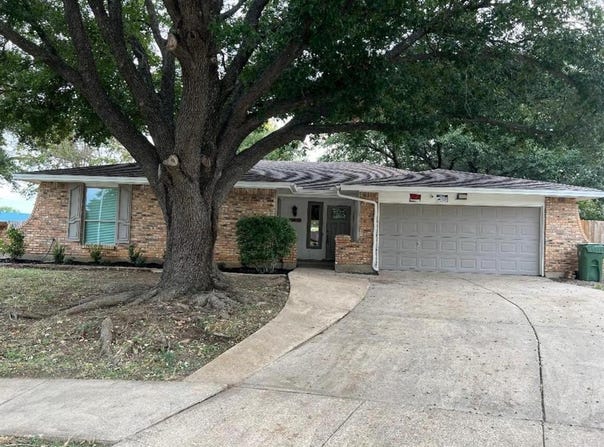 3024 Barrington Place NE, Arlington, TX 76014