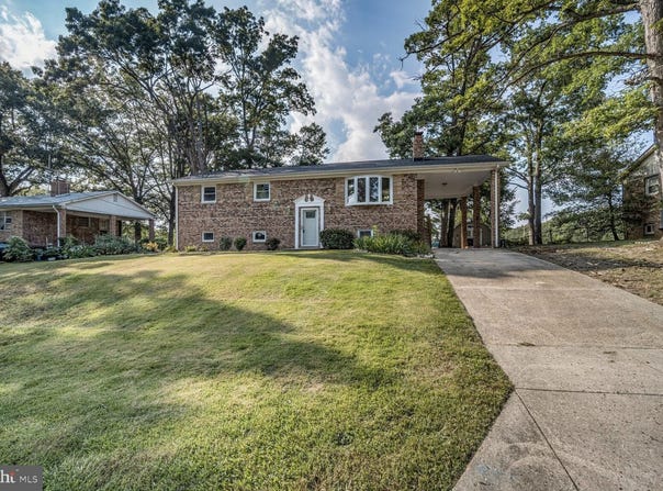 9664 GWYNNDALE DRIVE, CLINTON, MD 20735