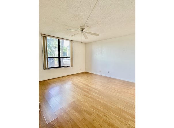 6451 N University Drive, Tamarac, FL 33321