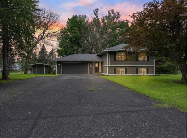 15210 Salish Street NW, Ramsey, MN 55303