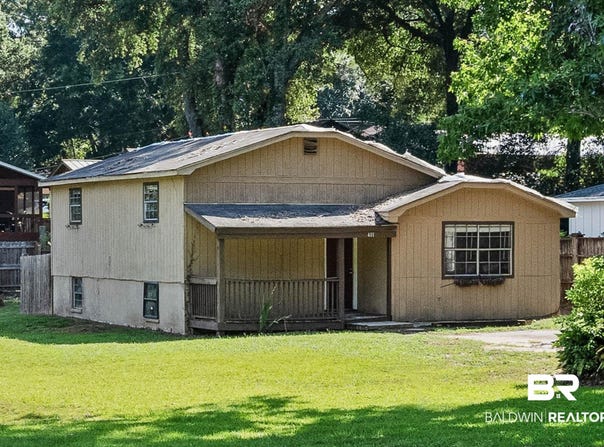 401 Frederick Avenue, Fairhope, AL 36532