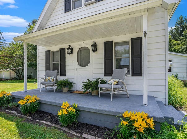 60093 Church Street, Lacota, MI 49063