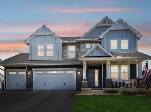 2133 Johanna Circle, Lino Lakes, MN 55038