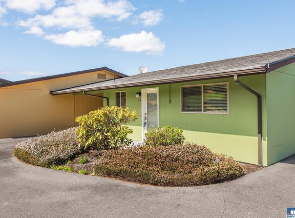 1301 S 3rd #5B, Sequim, WA 98382