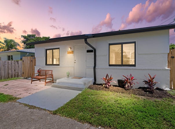 1561 NE 33rd Street, Oakland Park, FL 33334