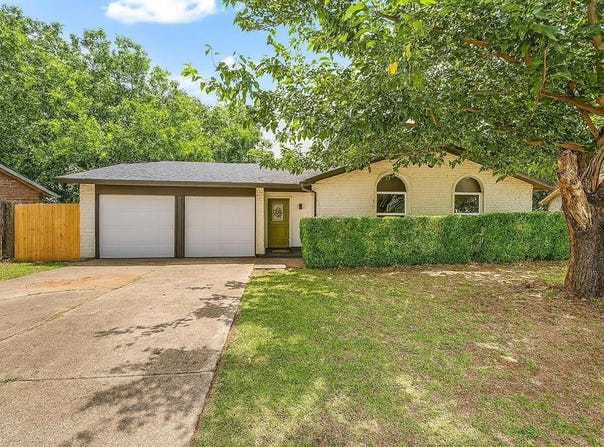 3709 Claysford Court, Arlington, TX 76015