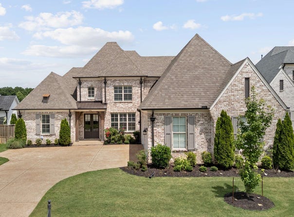 1350 BELFAIR Dr, Collierville, TN 38017