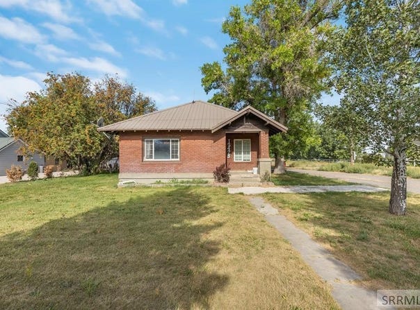 12473 N 5th E, Idaho Falls, ID 83401