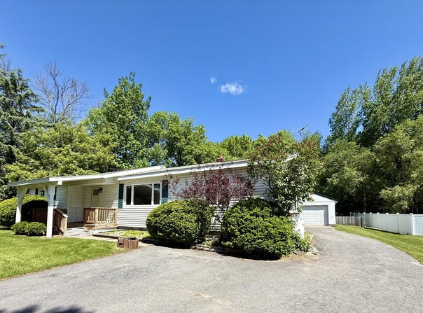 2181 Route 22B, Morrisonville, NY 12962