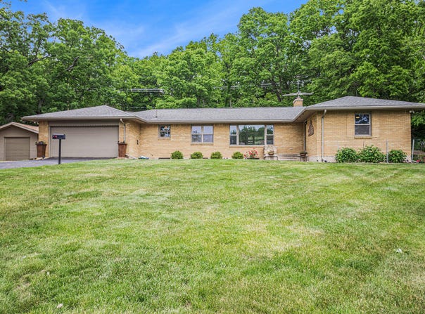 6667 W River Road NE, Belmont, MI 49306