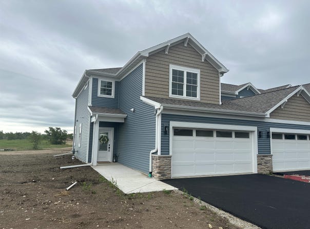 3150 S Bartells Drive, Beloit, WI 53511