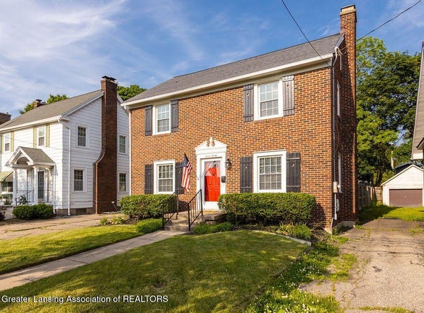 720 N Fairview Avenue, Lansing, MI 48912