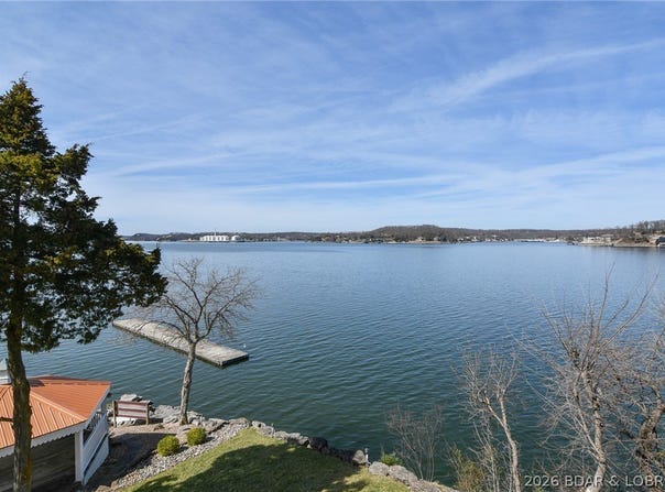 65 Copper Ridge Drive, Lake Ozark, MO 65049