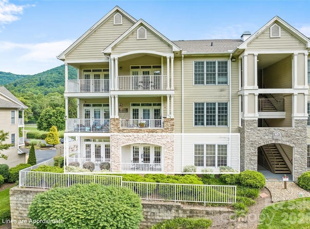 65 Glenview Lane, Maggie Valley, NC 28751