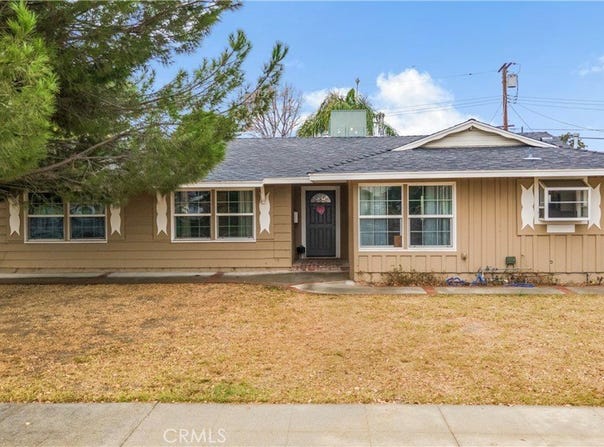 9651 Comanche Avenue, Chatsworth, CA 91311