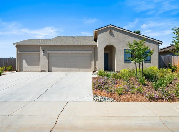3817 Thea Drive, Redding, CA 96001