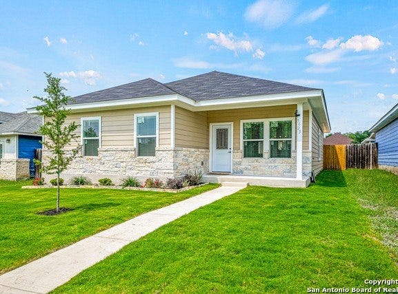 5623 Midcrown, San Antonio, TX 78218
