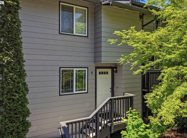 29750 SW COURTSIDE Dr, Wilsonville, OR 97070