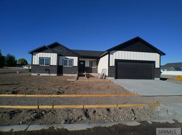 269 Poppy St, Sugar City, ID 83448