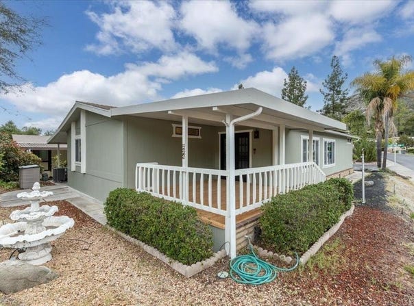 8975 Lawrence Welk Dr Spc # 224, Escondido, CA 92026