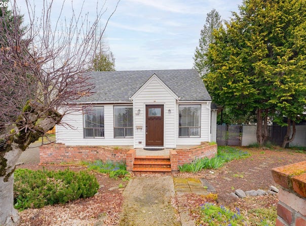 516 26TH St, Washougal, WA 98671