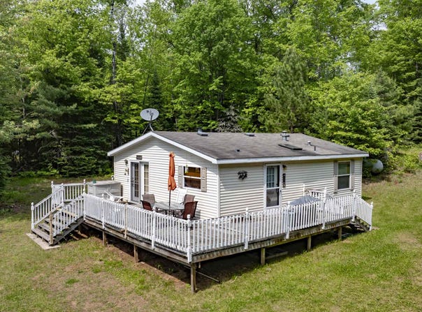 130 Kings, Trout Creek, MI 49967