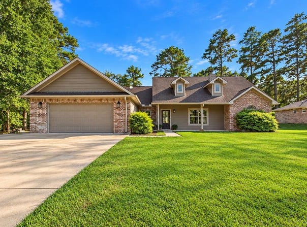 110 Castle Court, Lufkin, TX 75901